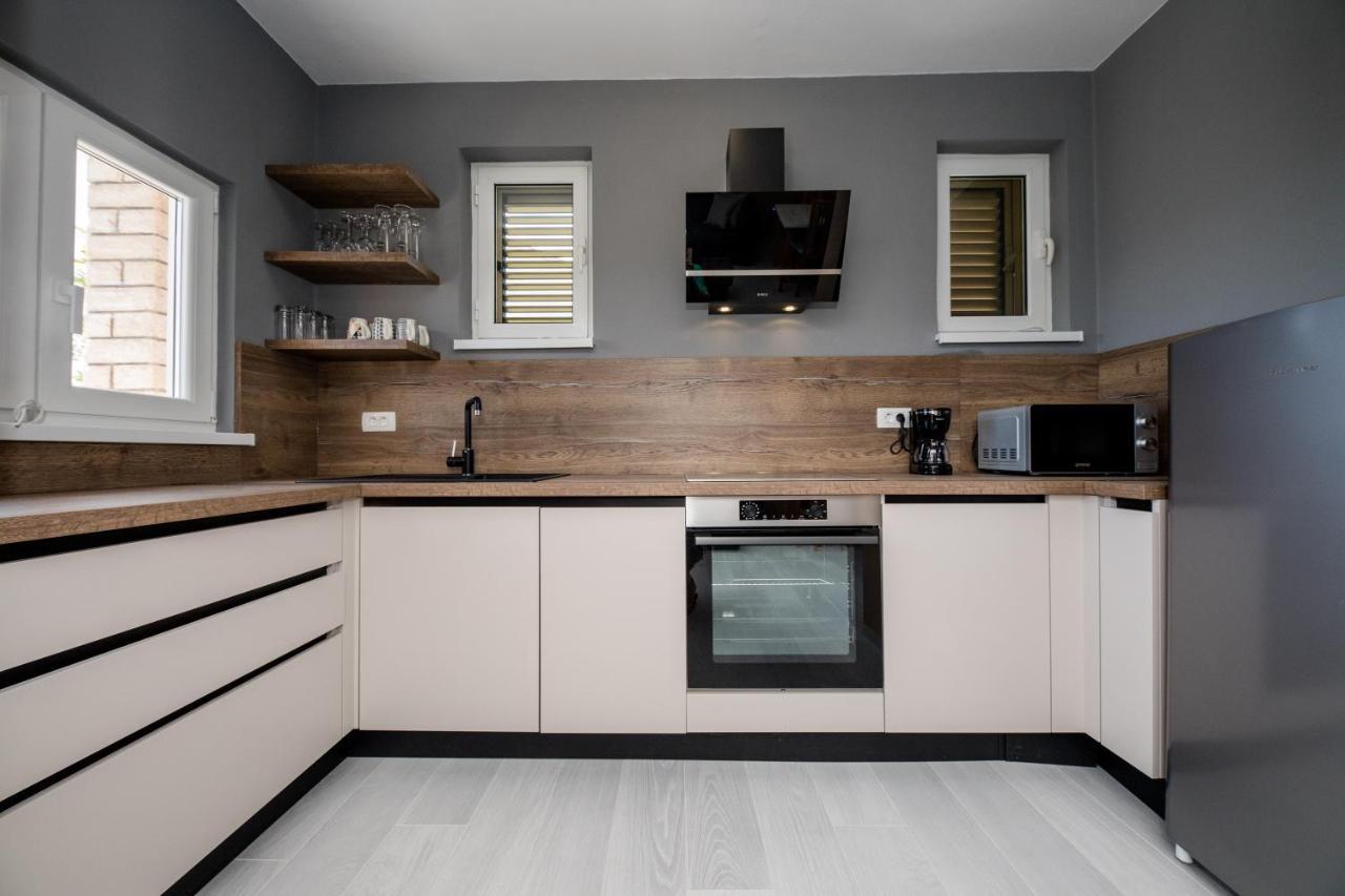 Apartments Vesela Banjol Szoba fotó