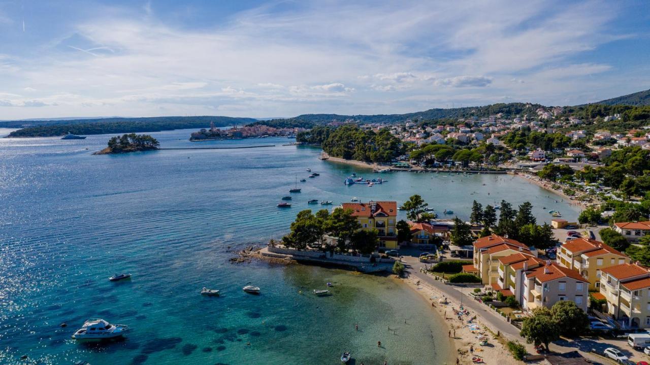 Apartments Vesela Banjol Kültér fotó