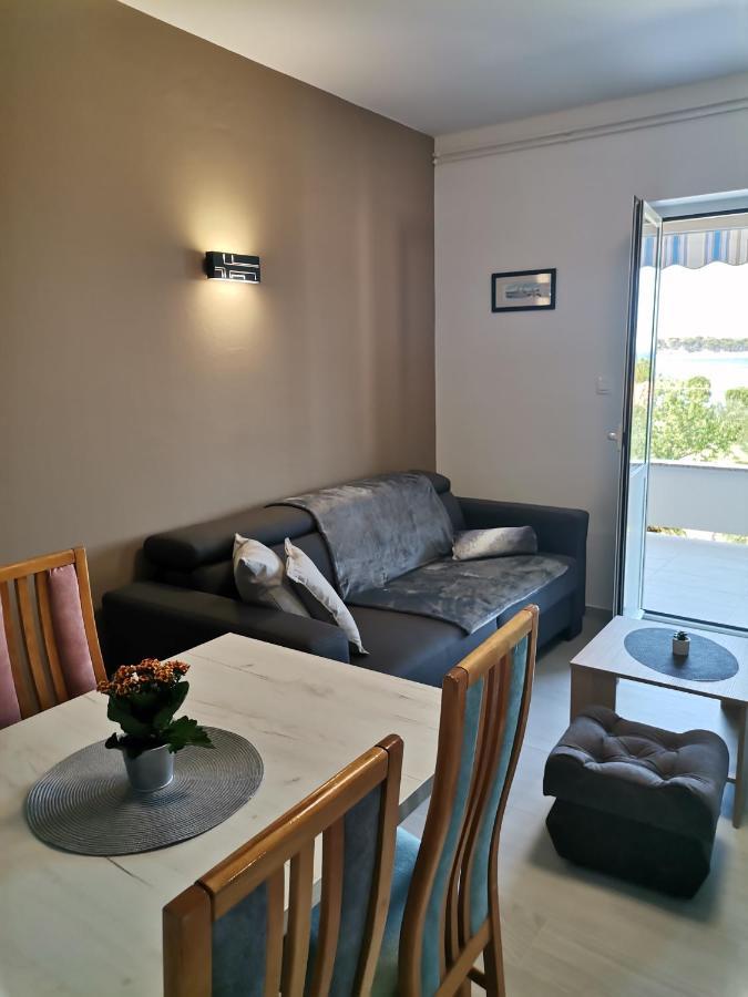 Apartments Vesela Banjol Kültér fotó