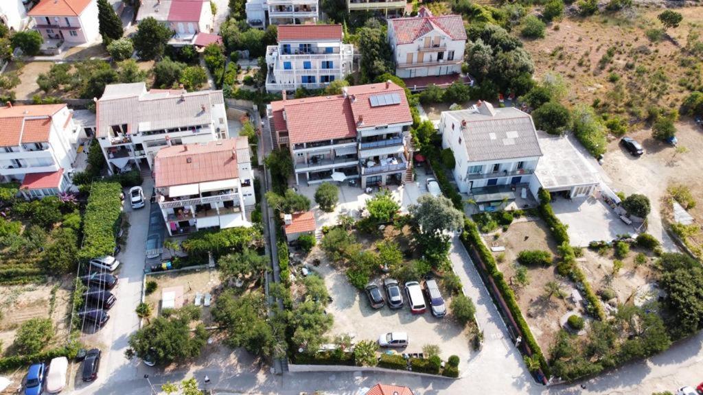 Apartments Vesela Banjol Kültér fotó