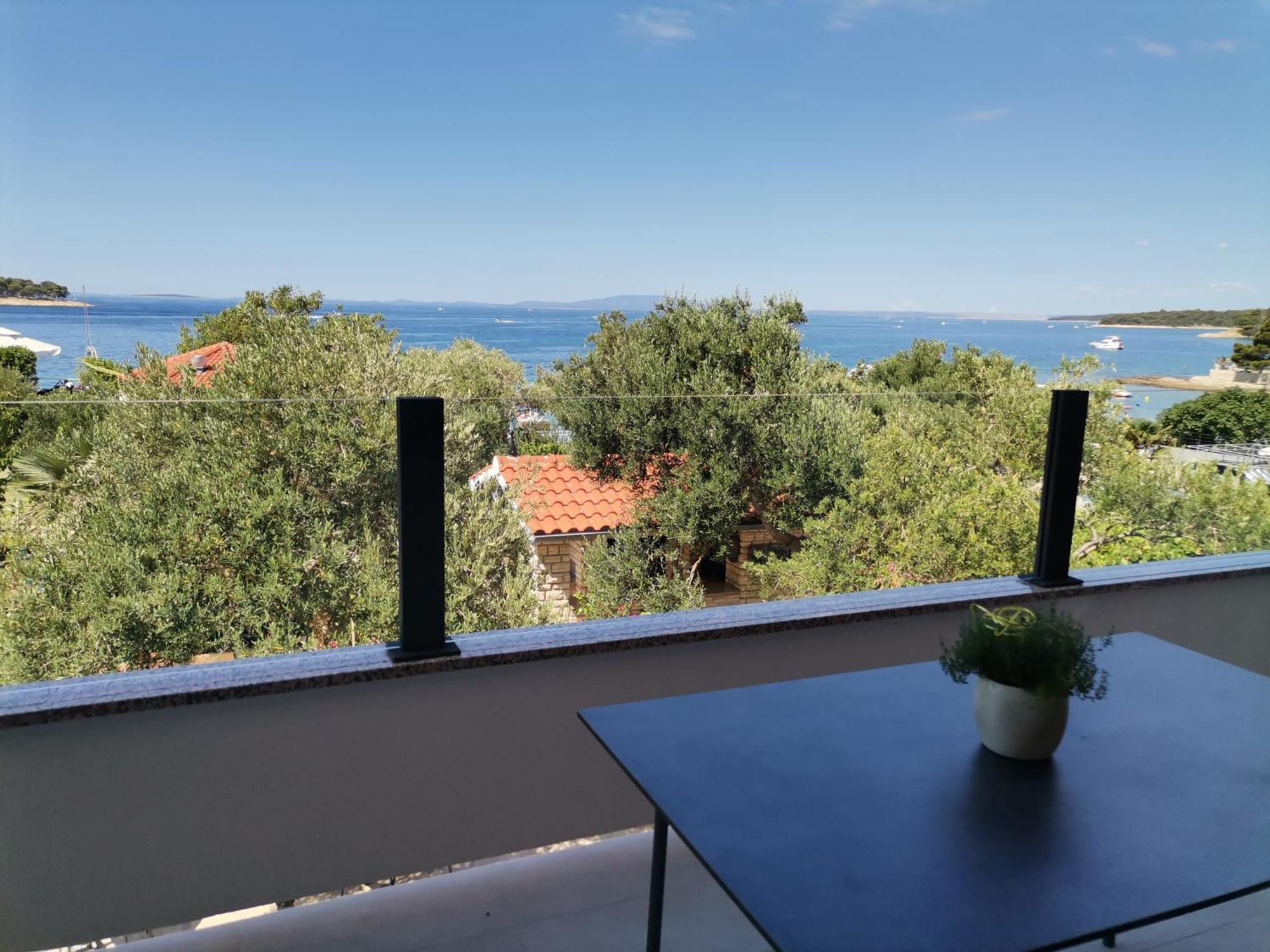 Apartments Vesela Banjol Szoba fotó